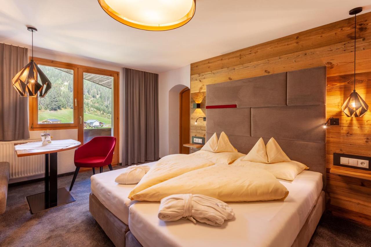 Sporthotel Bachmann Gargellen Exteriör bild